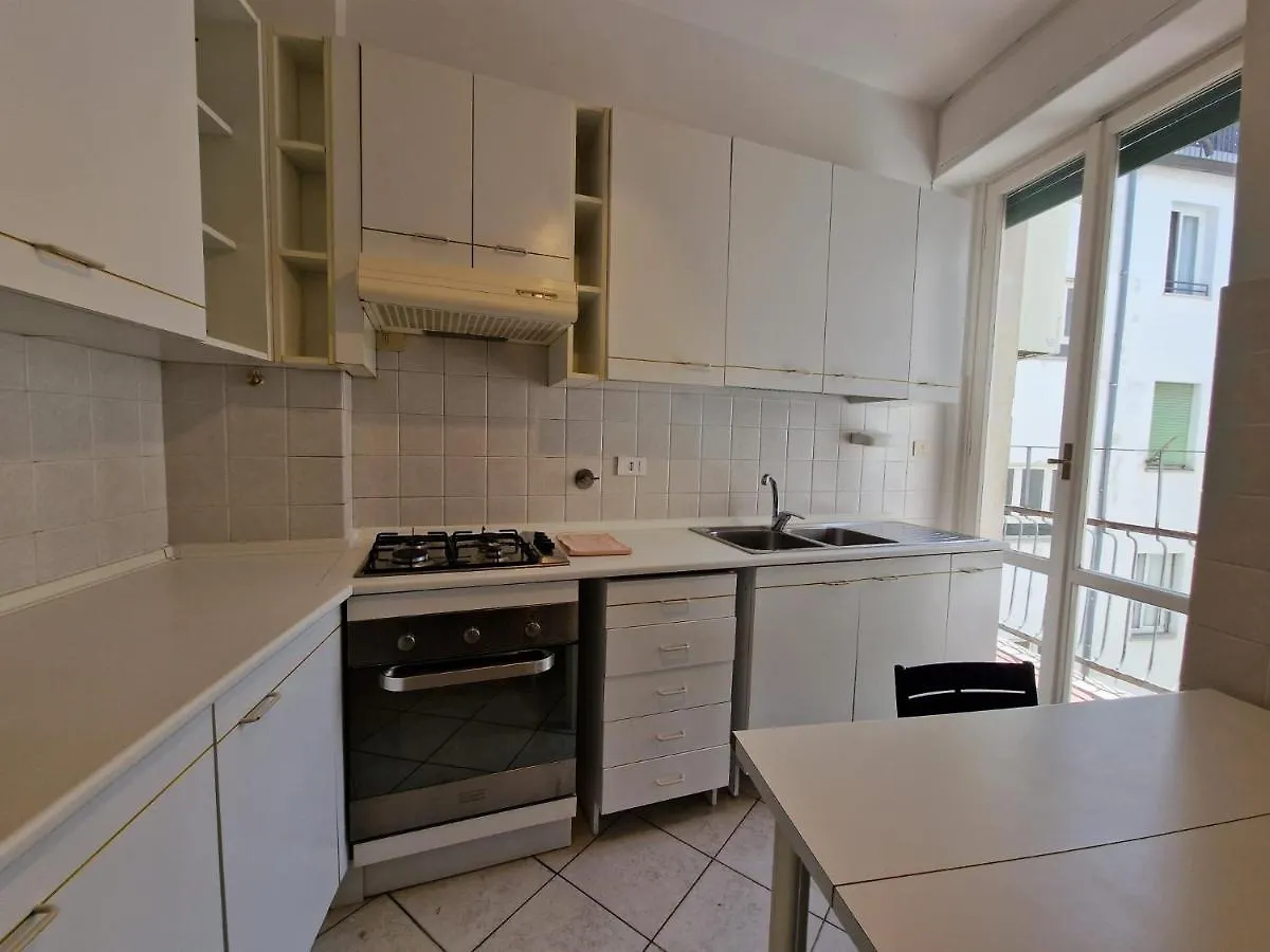 Nazionale 37 Apartment Florence